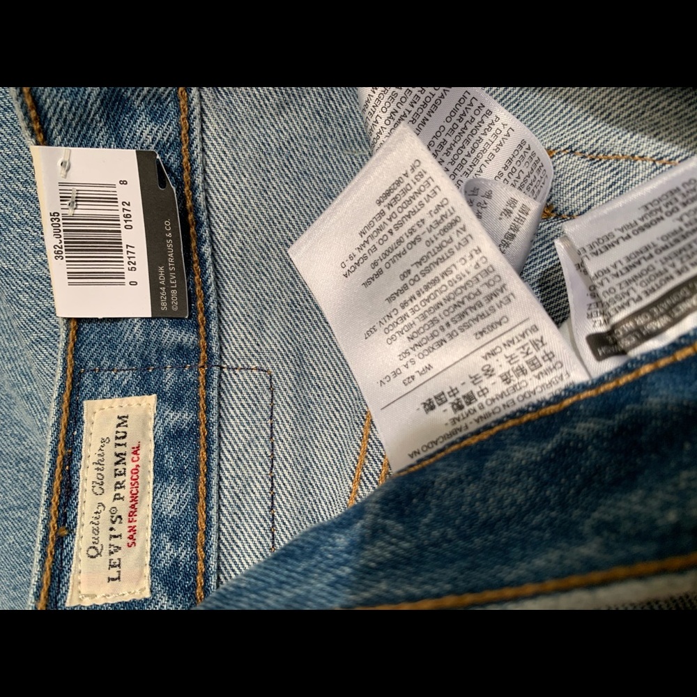 Levi’s Premium Original Cropped 501 NWT $128 - Picture 8 of 8